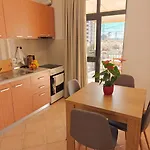 Apartmán 2br Near Big Terrace Free Parking Golem (Tirana)