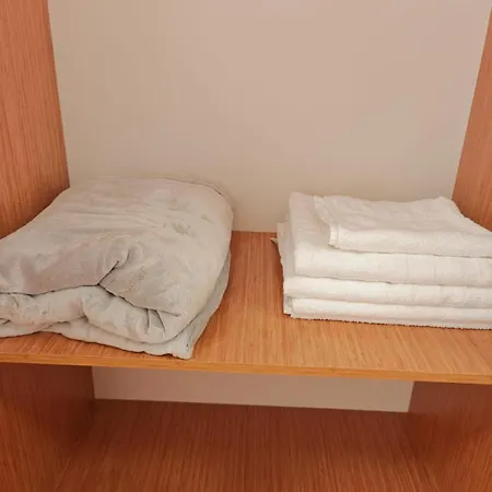 2br Near Big Terrace Free Parking Apartment Golem (Tirana)
