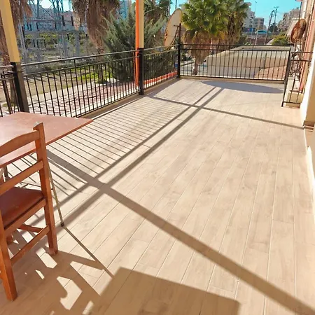 2br Near Big Terrace Free Parking *